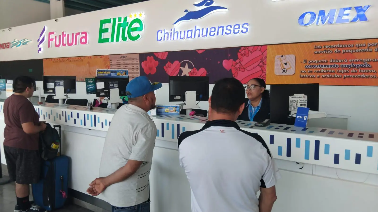 $!Continúan ‘en pausa’ corridas de autobuses a Jalisco y Nayarit en Central Camionera de Mazatlán