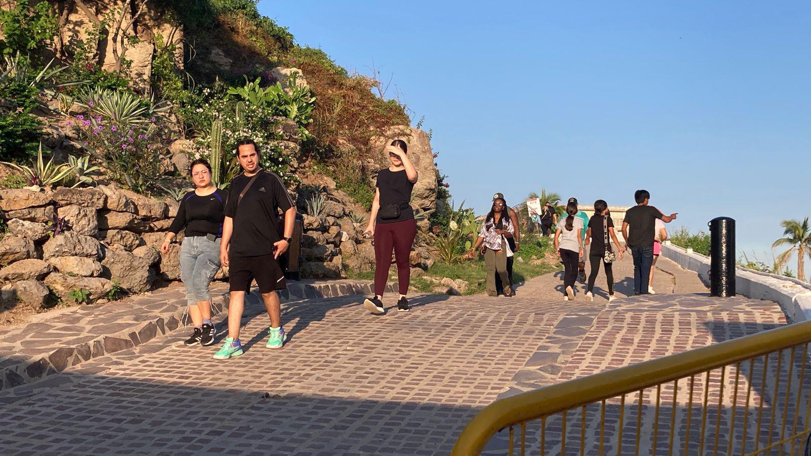 $!Faro de Mazatlán mantiene gran afluencia de visitantes