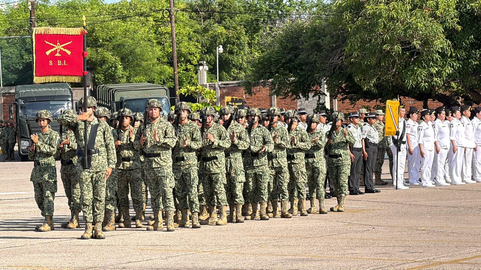$!Conmemoran en Mazatlán 179 años de la Gesta Heroica de los Niños Héroes