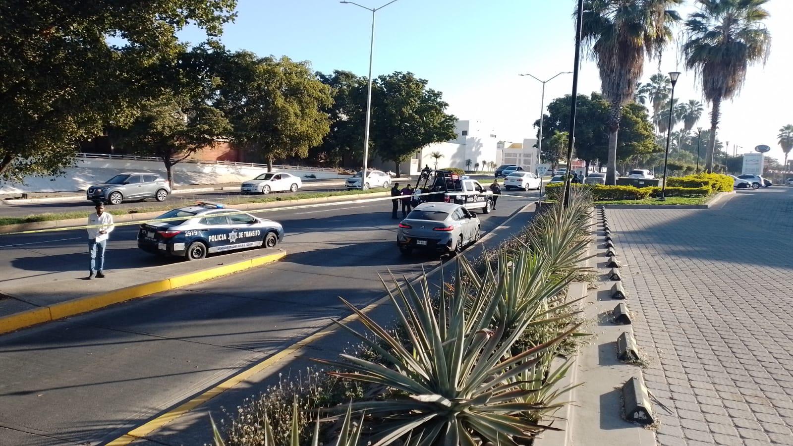 $!Atacan a balazos a una mujer en el malecón nuevo, en Culiacán