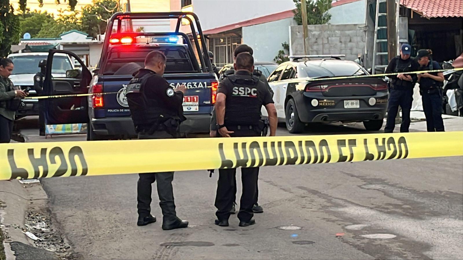 $!Mujer es asesinada a balazos en el fraccionamiento Las Mañanitas, en Culiacán