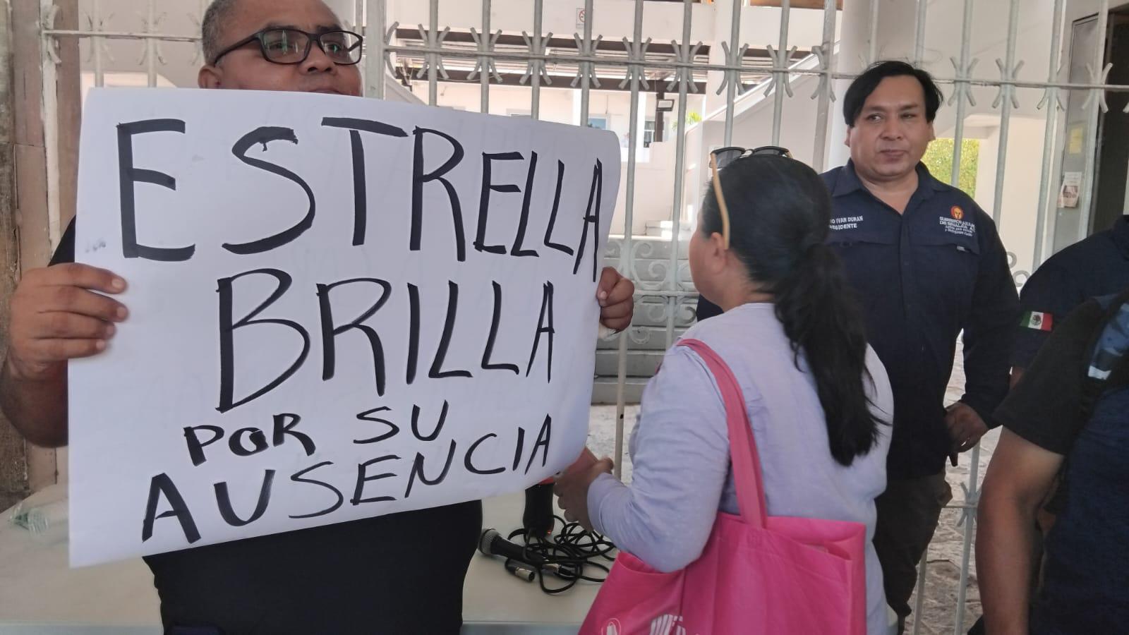 $!Levantan plantón Guerreros Azules tras promesa del Estado de atenderlos