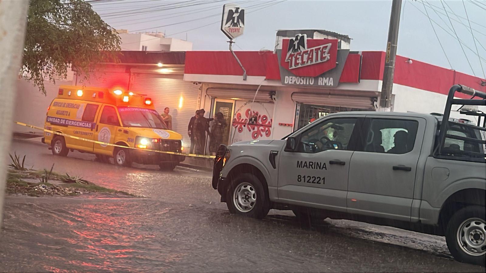 $!Asesinan a hombre en expendio de cerveza en fraccionamiento Terranova, Culiacán