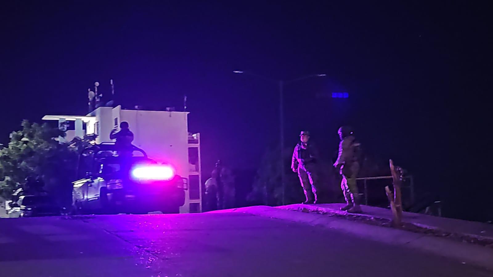 $!Atacan a balazos a una persona en Alturas del Sur, en Culiacán