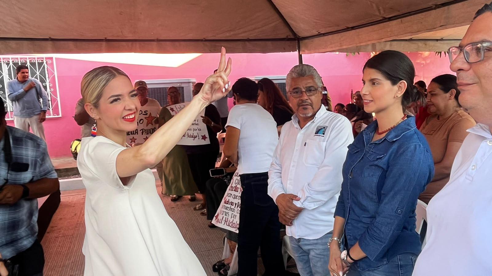$!Entrega Ayuntamiento de Mazatlán pavimentación de la calle 5 de Mayo en la colonia Niños Héroes