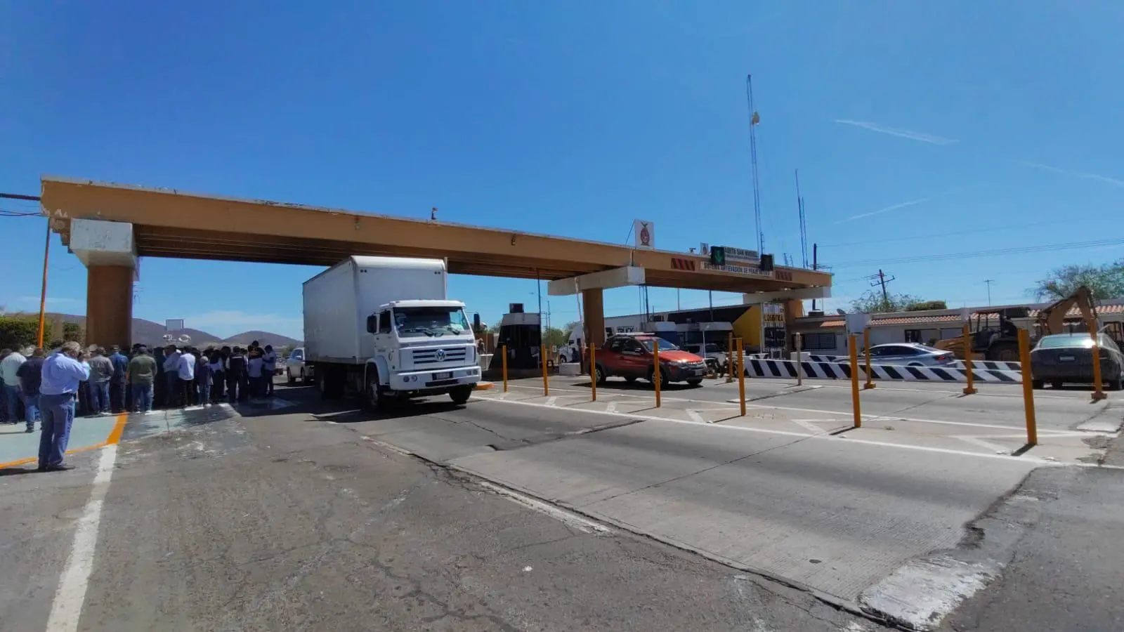 $!Productores descartan radicalizar protestas y mantendrán el paso libre en casetas de Sinaloa