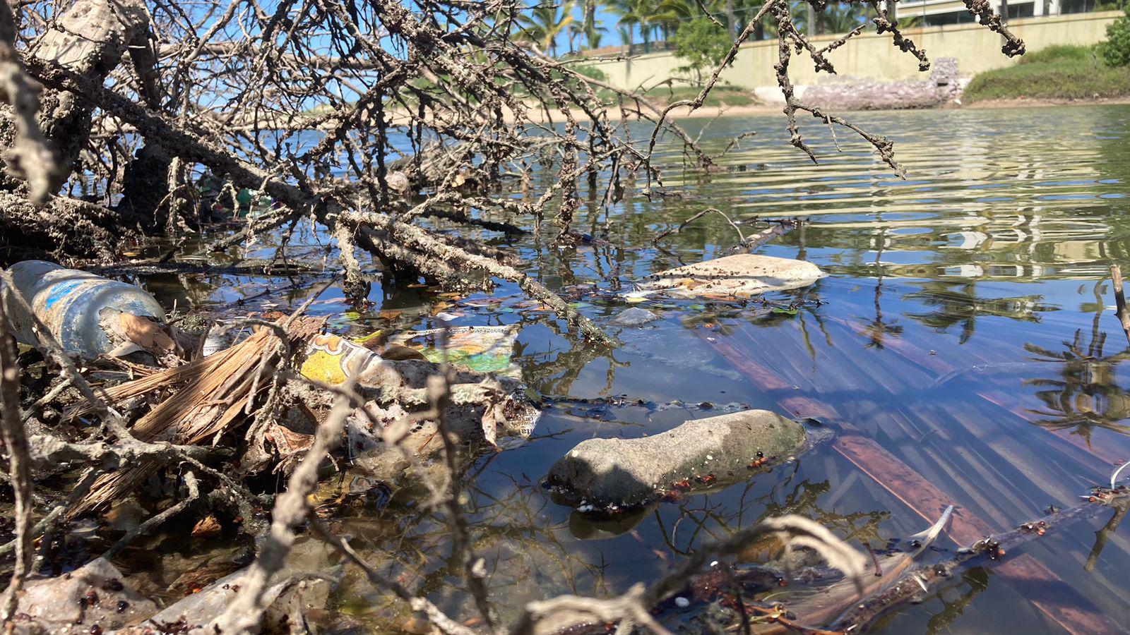$!Recibe zona de Cerritos, en Mazatlán, descargas de aguas residuales