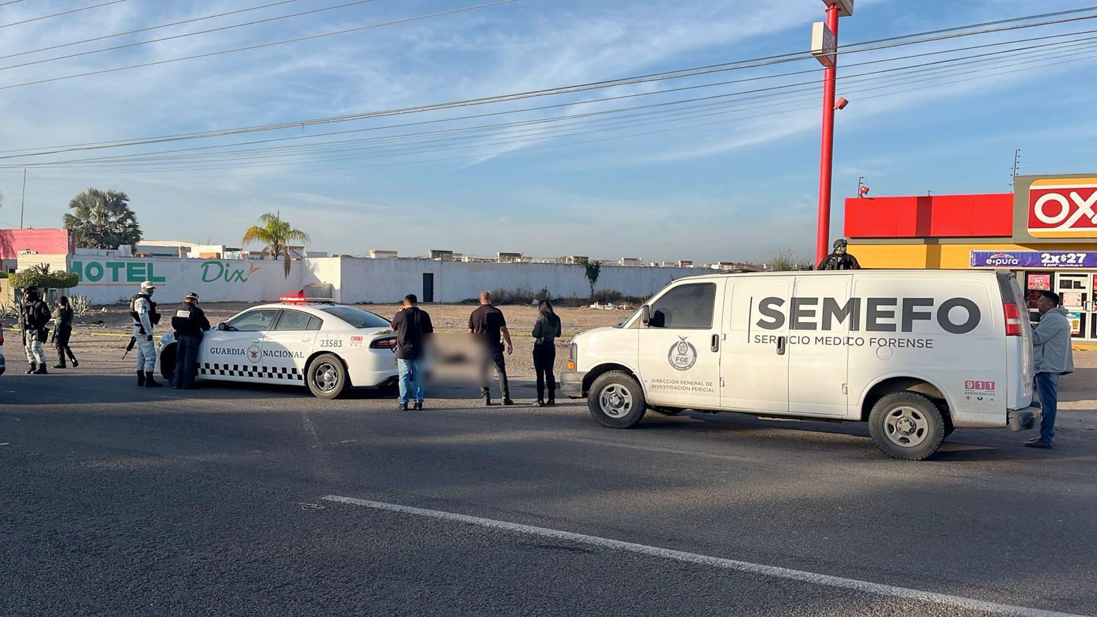 $!Hallan hombre asesinado y una bolsa con restos humanos en la comunidad El Diez, al sur de Culiacán