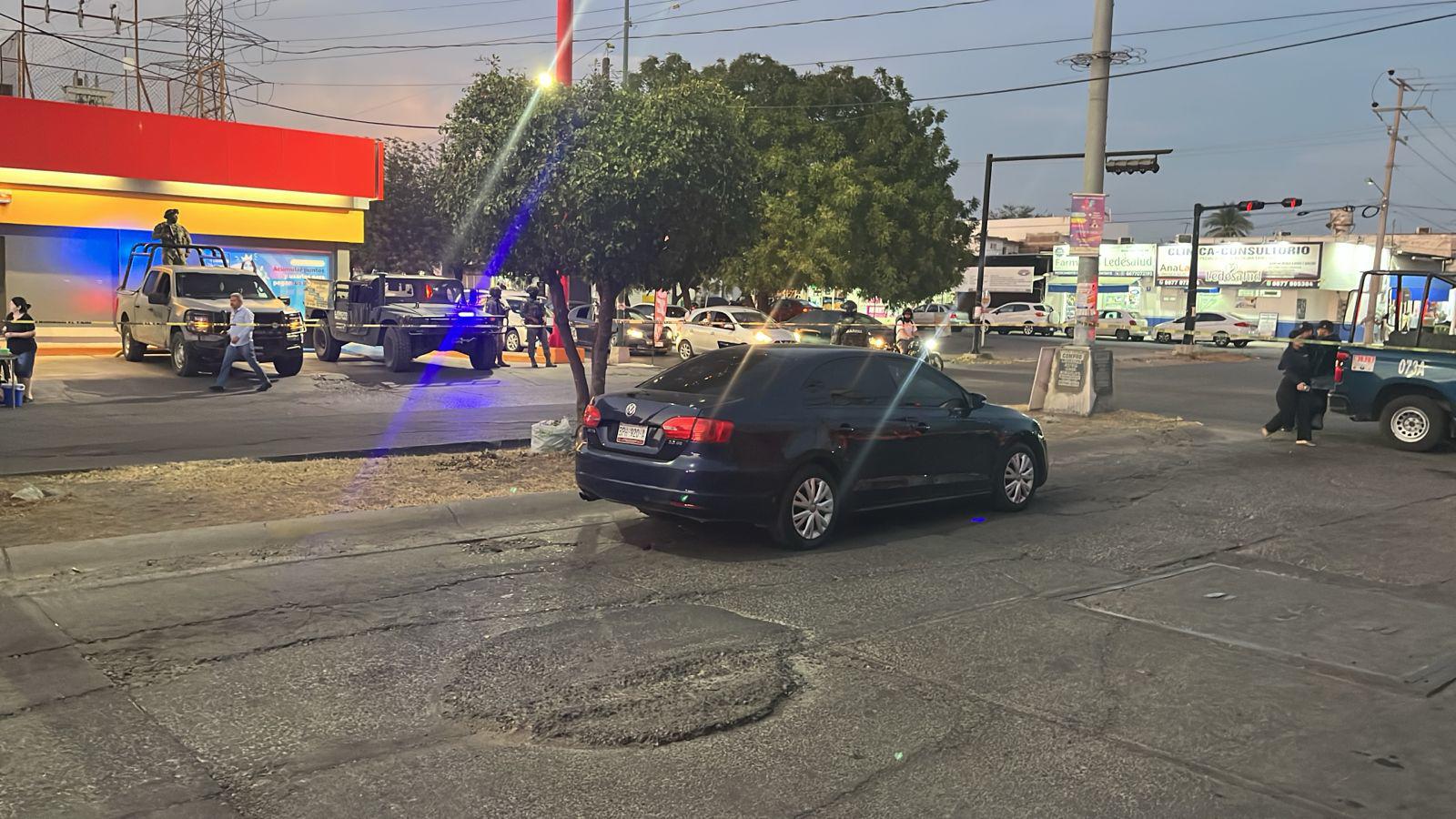 $!Privan de la libertad a conductor en el fraccionamiento Terranova, en Culiacán