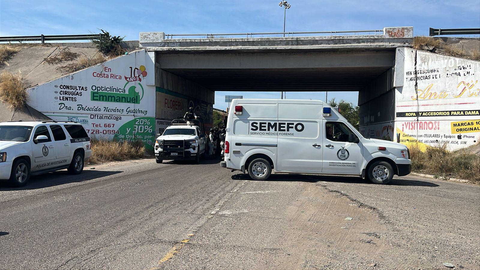 $!Dejan a hombre asesinado debajo del trébol de Costa Rica, al sur de Culiacán