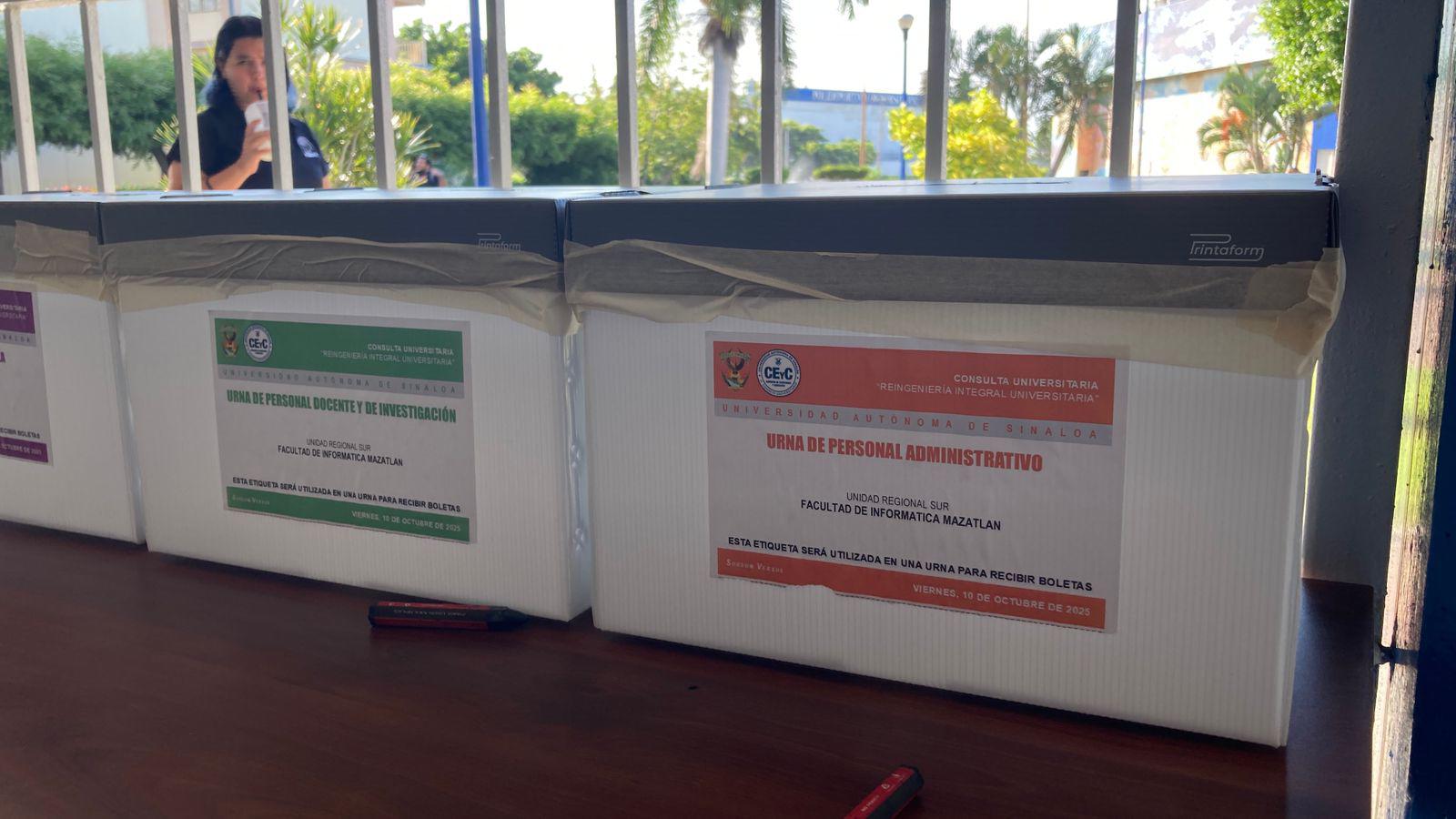 $!Sin incidentes concluye consulta sobre reingeniería financiera en la UAS en Mazatlán