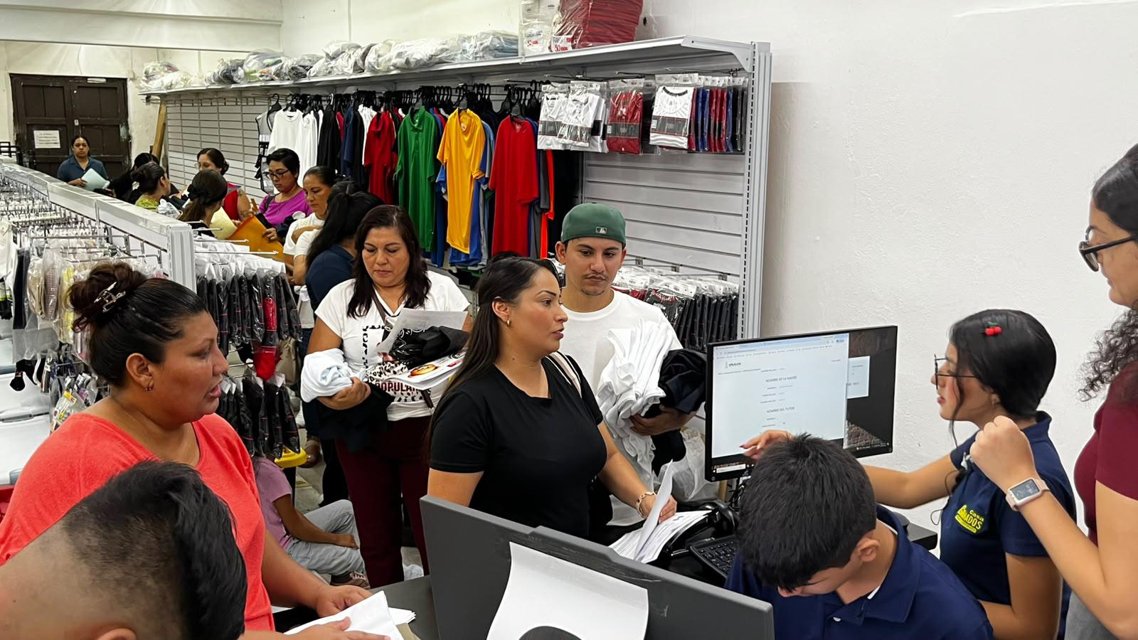 $!Inicia en Mazatlán este lunes canje de uniformes y útiles escolares gratuitos