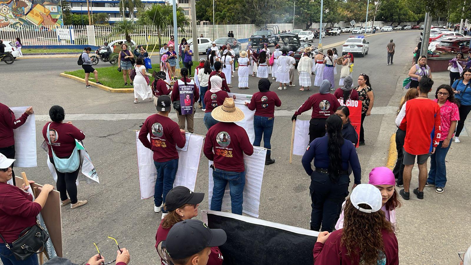 $!Las familias sinaloenses se están quedan solas: colectivo de búsqueda