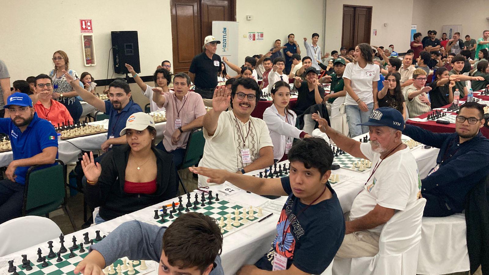 $!Mueven piezas en Nacional de Ajedrez Mazatlán 2025