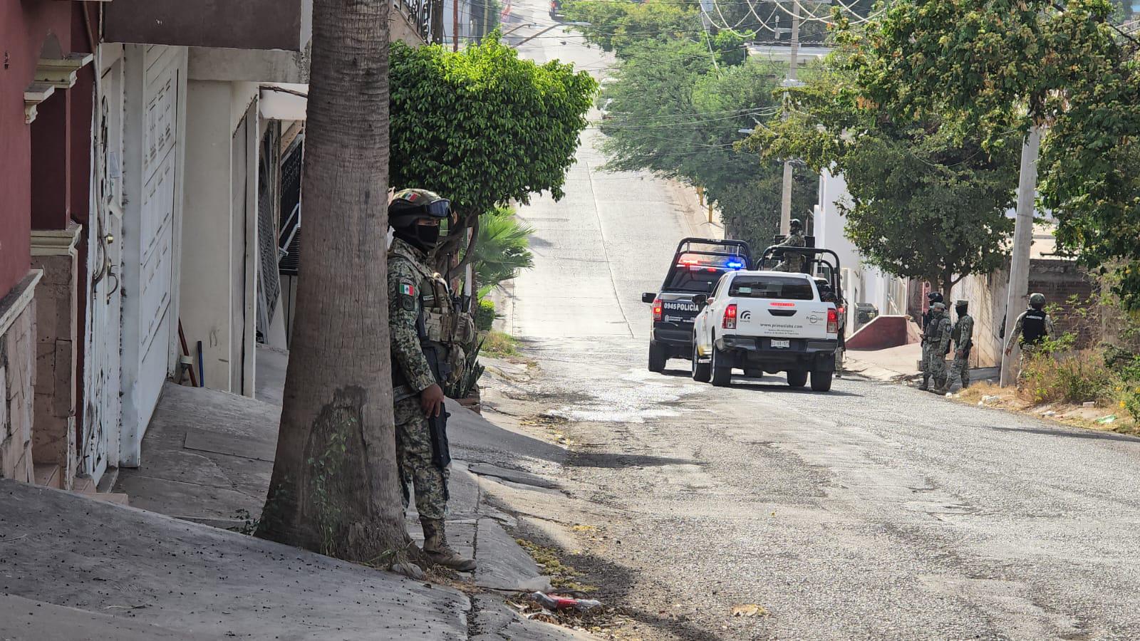 $!Balean cámaras de videovigilancia del C4 en Lomas del Sol, en Culiacán