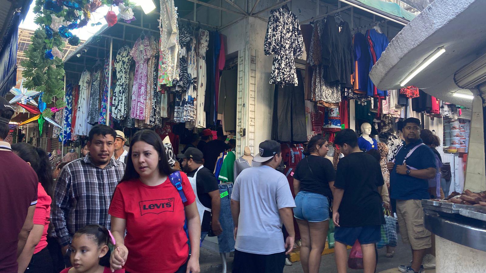 $!Mercado Miguel Hidalgo de Mazatlán goza de repunte en sus ventas por la temporada navideña