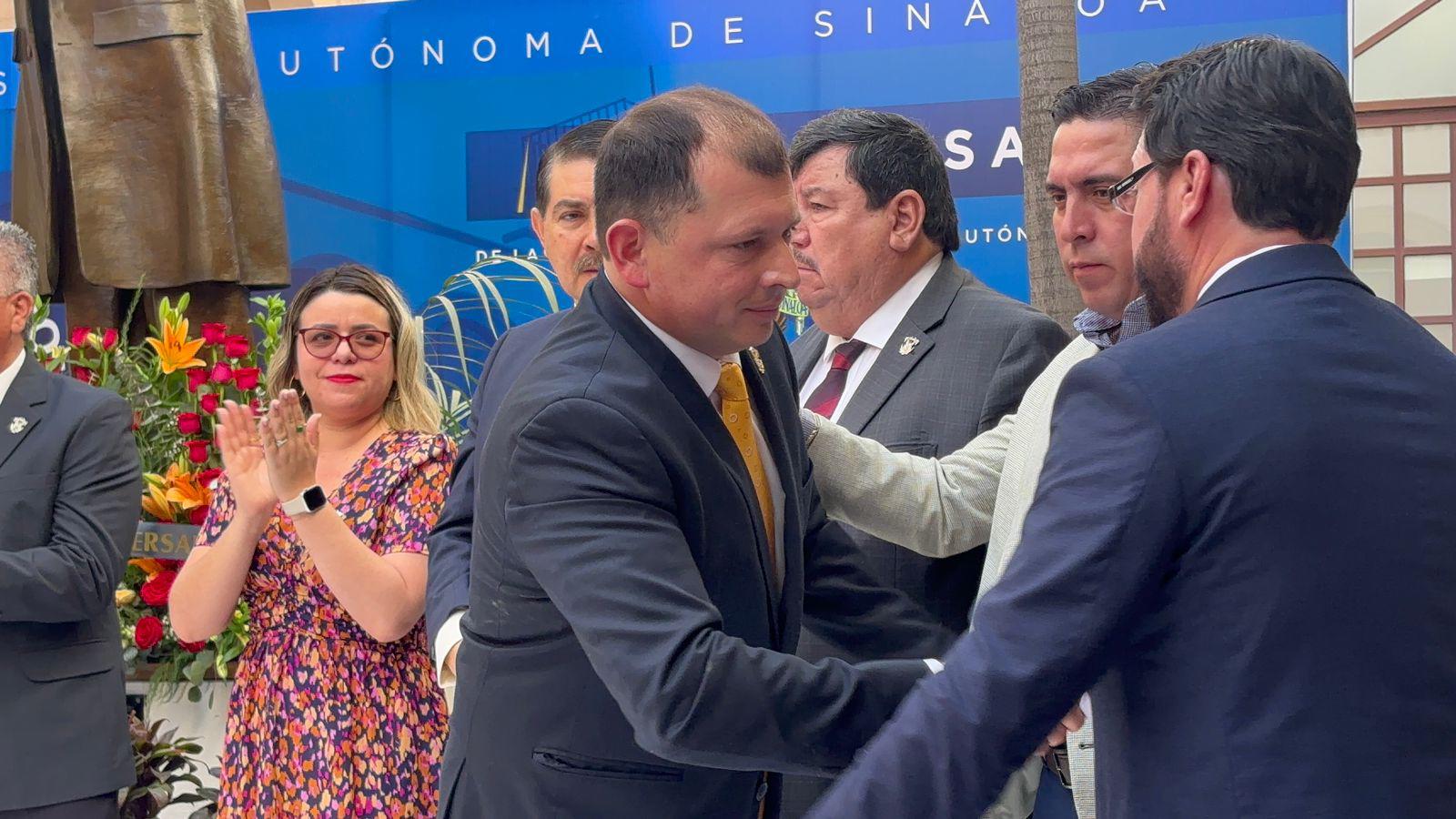 $!Celebra UAS 151 aniversario, señalando presuntos embates con Gobierno del Estado