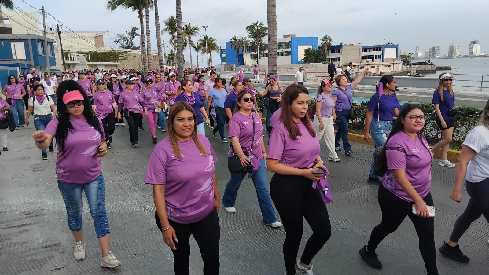 $!Mazatlán conmemora el 8M con caminata institucional, entre promesas y ausencias