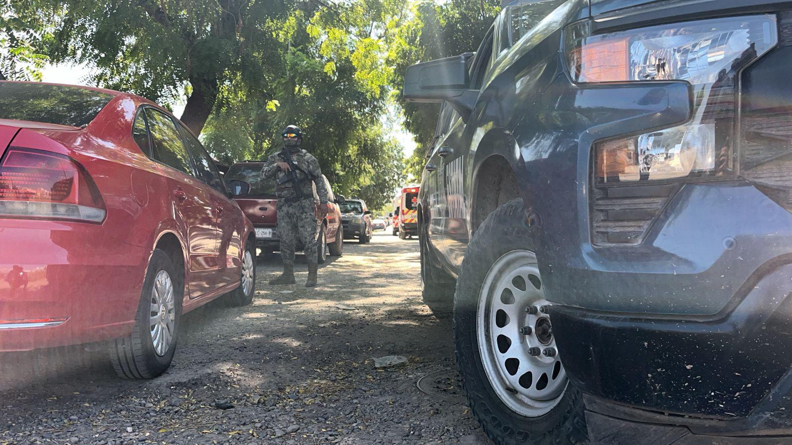 $!Ataque armado deja una menor de 14 años muerta y dos heridos en el fraccionamiento Santa Rocío, en Culiacán