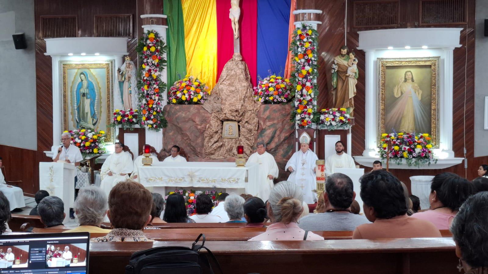 $!En Congreso Diocesano de Mazatlán, el Obispo llama a reflejar la fe en cada dimensión de la vida cotidiana
