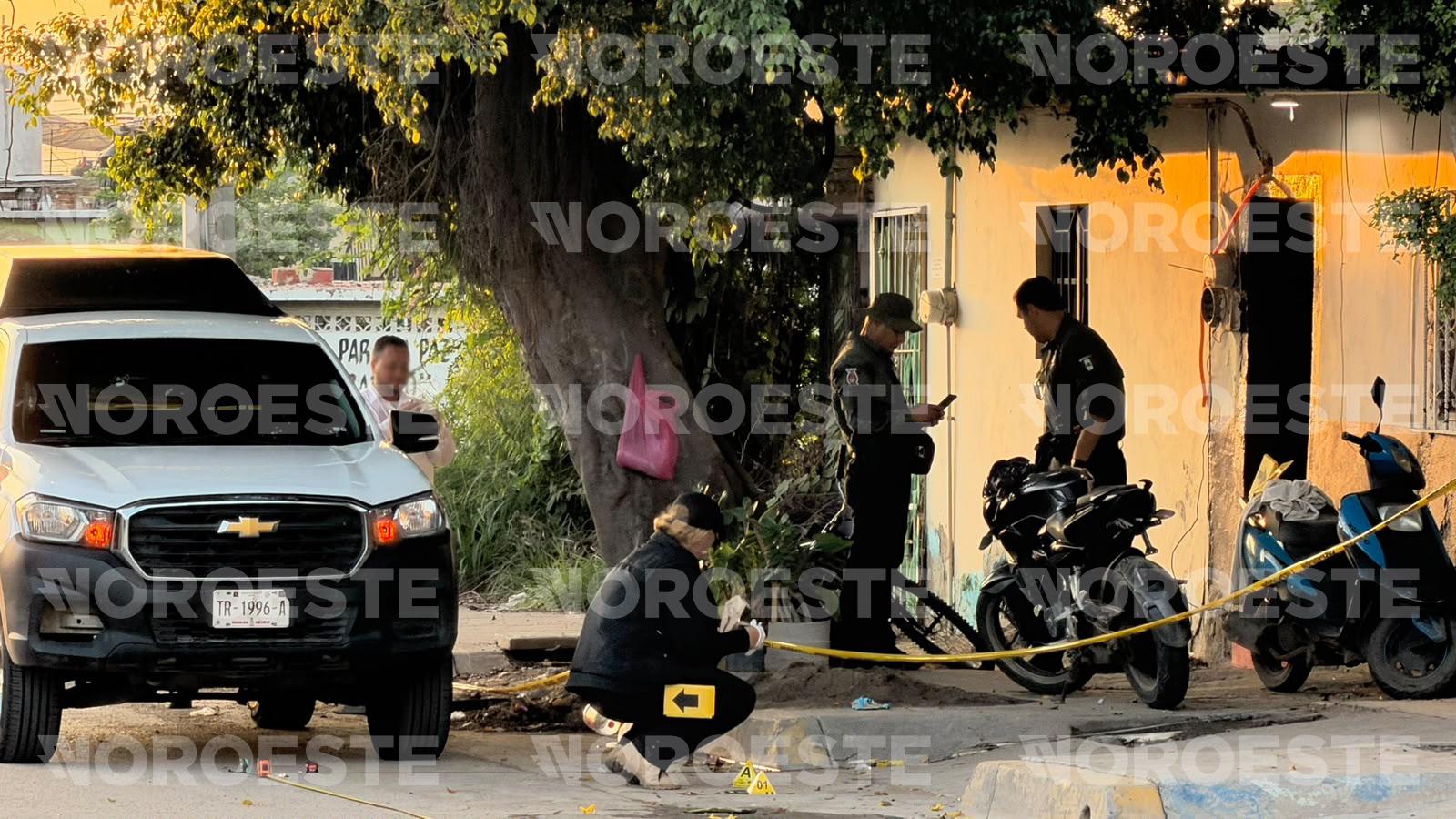 $!Matan a un hombre a balazos y lesionan a una mujer, en la colonia Francisco I. Madero, en Mazatlán