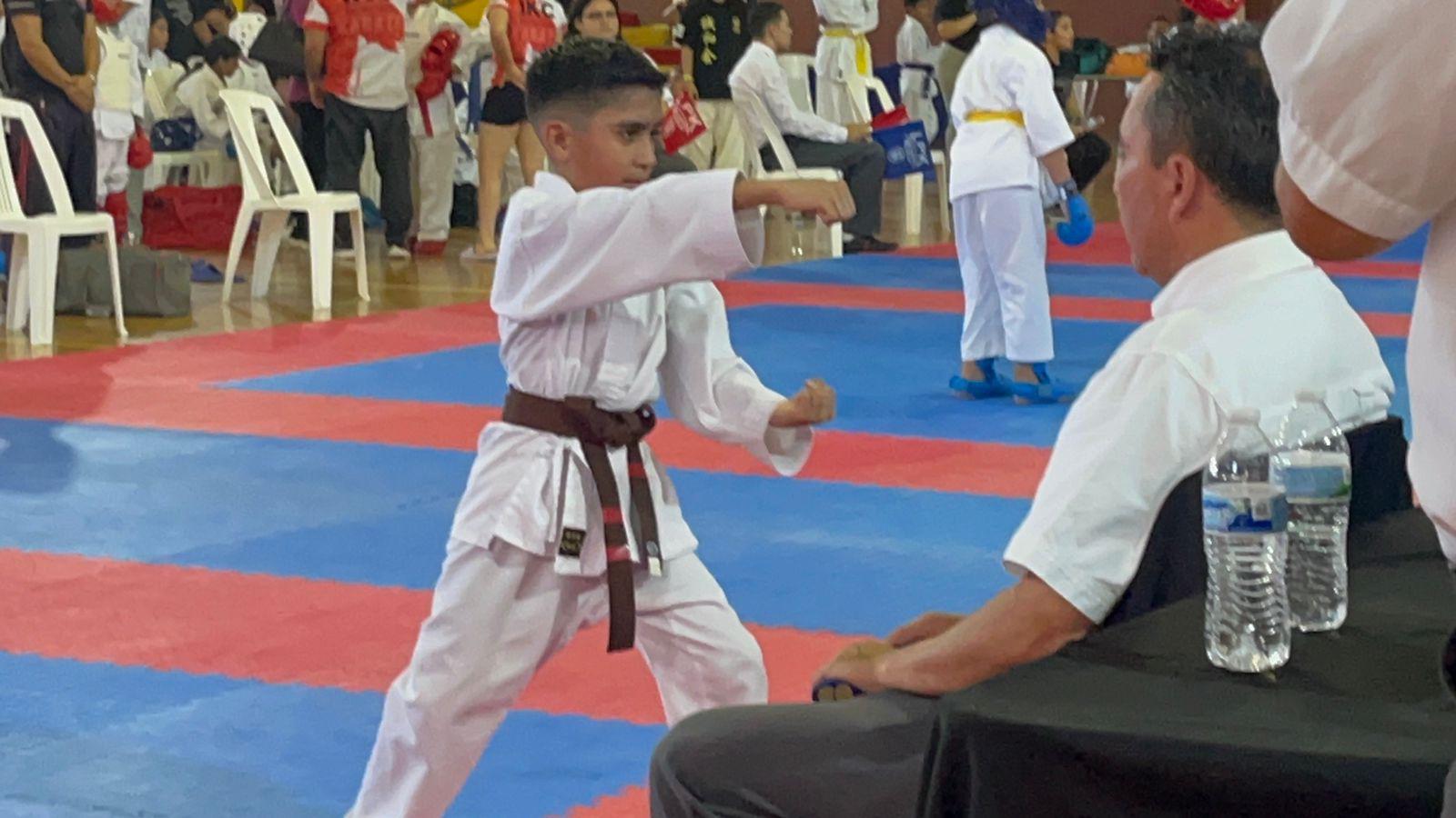 $!Suben al podio karatecas mazatlecos en la edición 13 de la Copa Oshii Shinobu