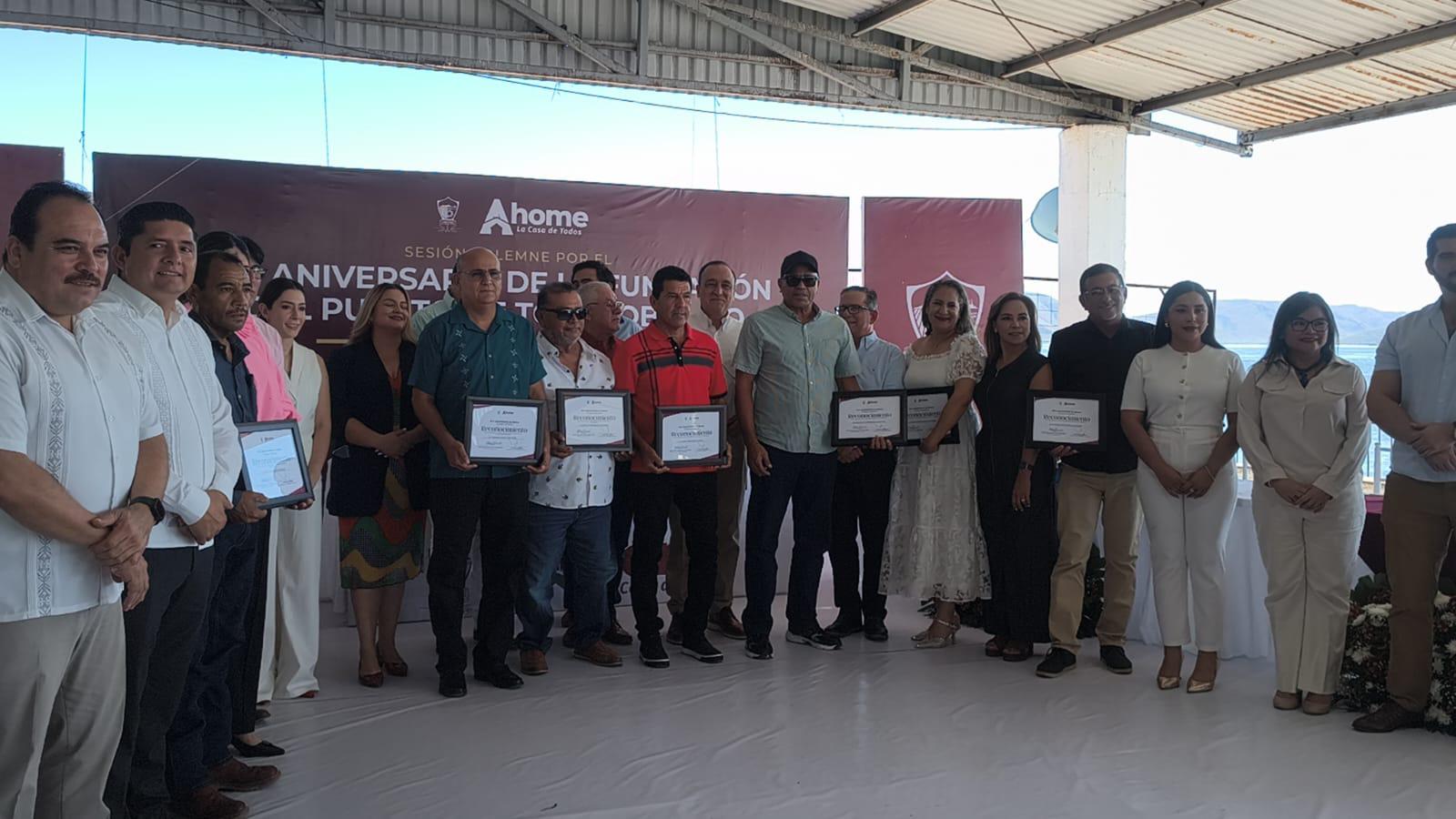 $!Traslada Cabildo de Ahome poderes a Topolobampo; celebran 139 aniversario del puerto