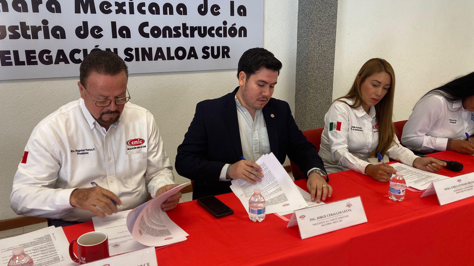 $!Firma CMIC en Mazatlán convenio con estudiantes de ingeniería civil