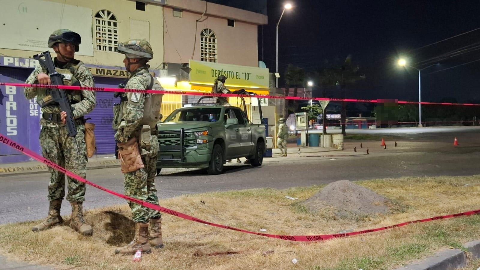 $!Reportan un tercer ataque contra expendio en Mazatlán; ahora en Torremolinos, hay un herido