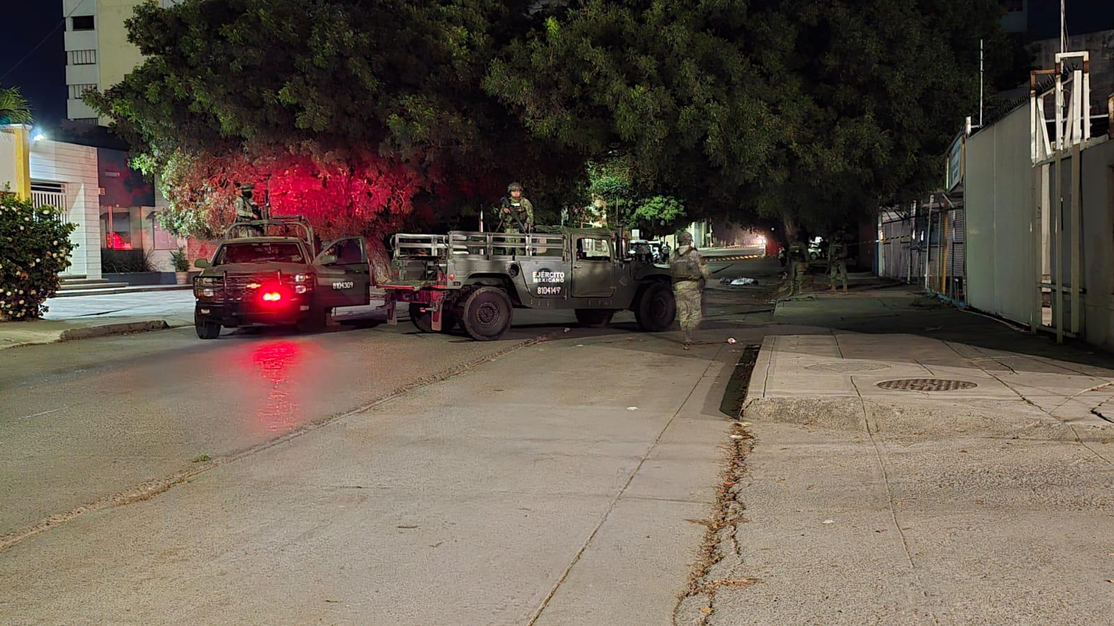 $!Encuentran a una persona envuelta en plástico en la Colonia Centro Sinaloa, Culiacán