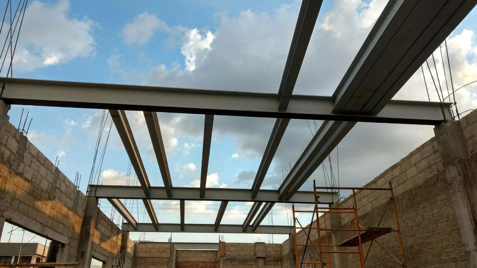 $!Estudiante de maestría de la UAS desarrolla asistente virtual para optimizar trabajos de construcción