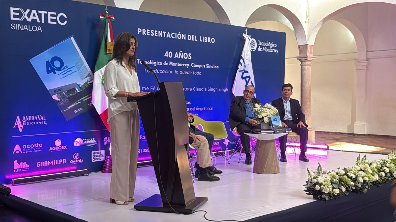 $!Claudia Singh, presidenta de los Exatec y coautora del libro.