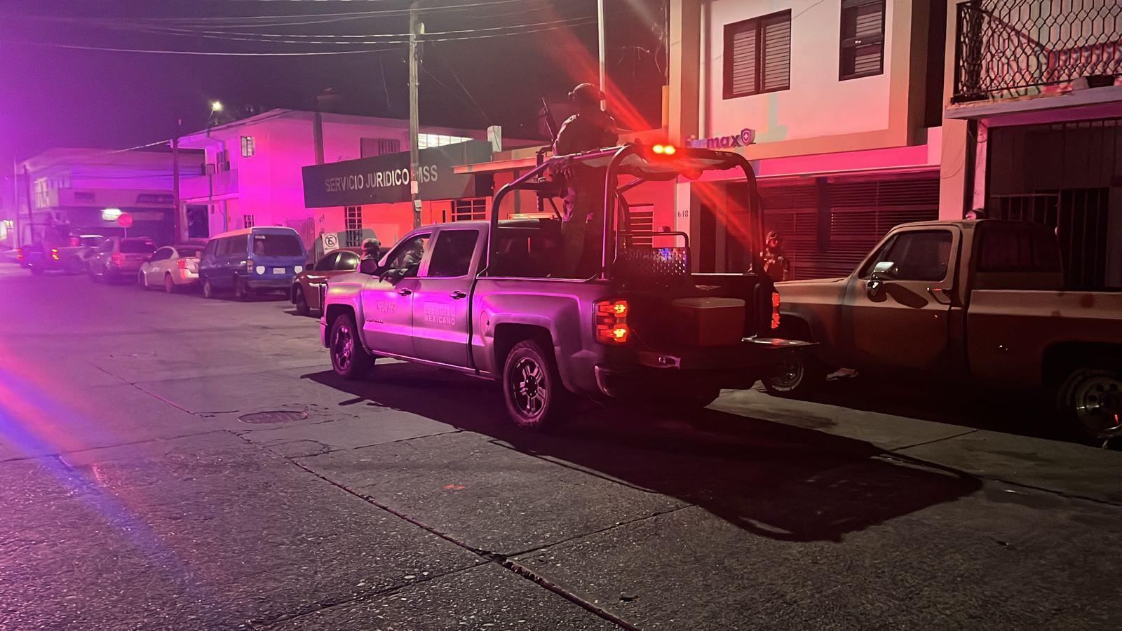 $!Atacan a balazos a un hombre en la colonia Jorge Almada, en Culiacán