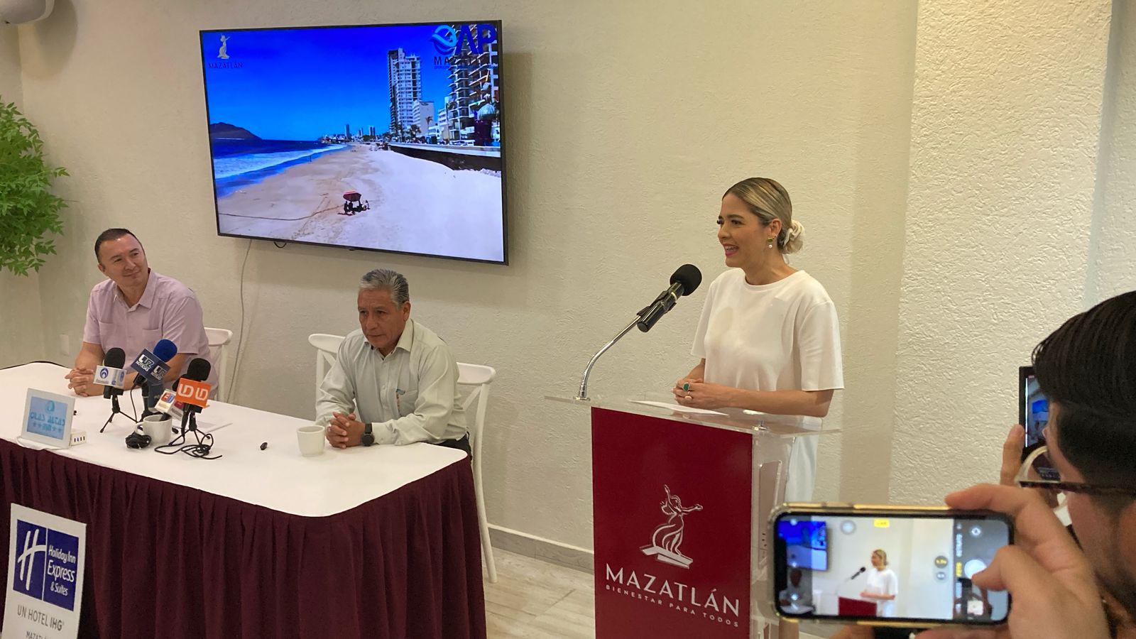 $!Va Gobierno de Mazatlán por la certificación de dos playas del Malecón, equivalente a 1.3 kilómetros