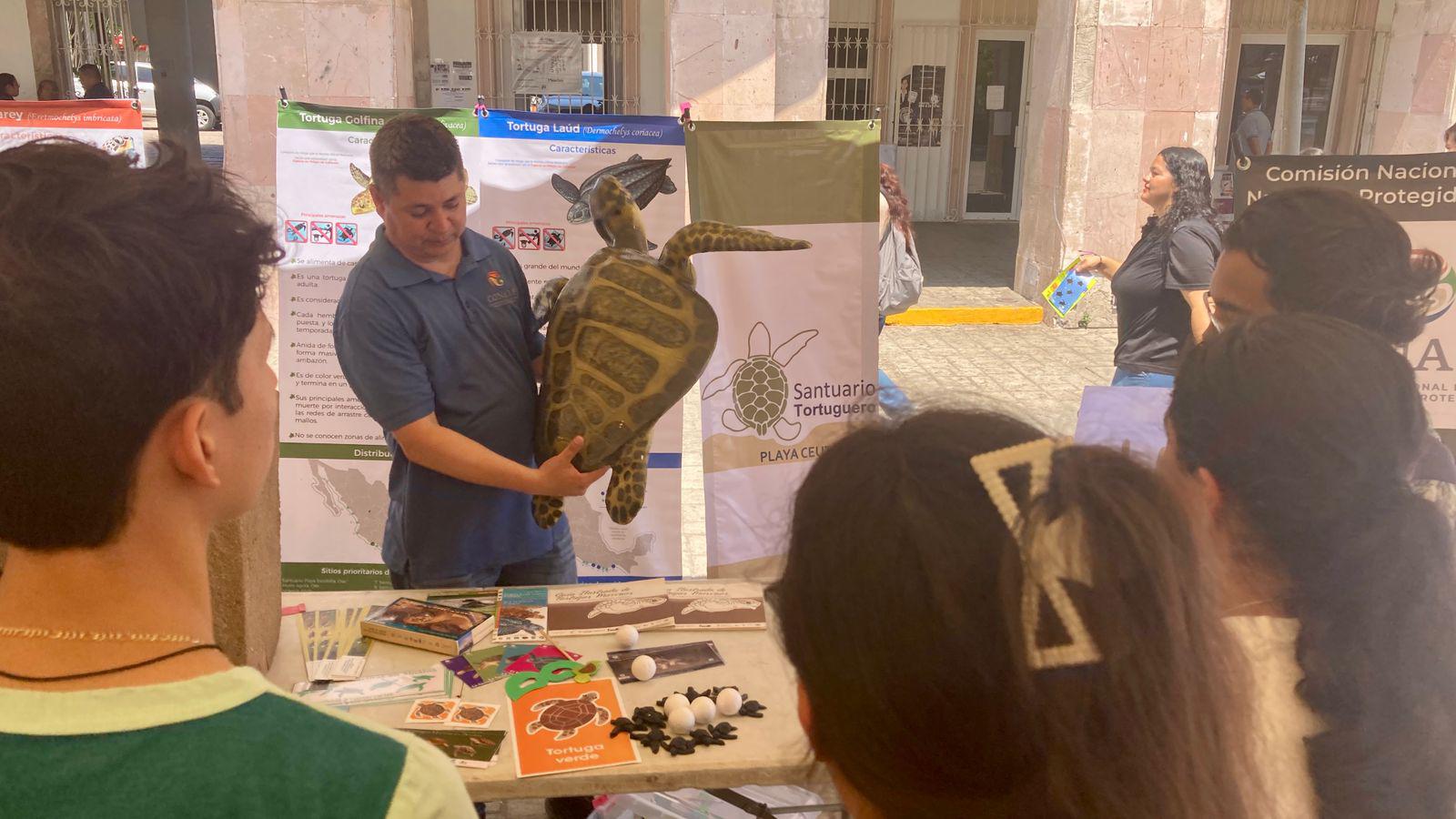 $!Expo Ambiental en Mazatlán destaca esfuerzos de limpieza pese a falta de información oficial