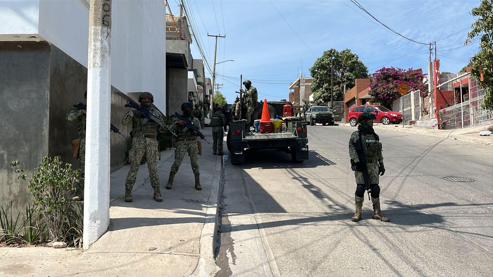 $!Reporte de ráfagas de armas de fuego en la colonia Libertad, en Culiacán, moviliza a corporaciones policiacas