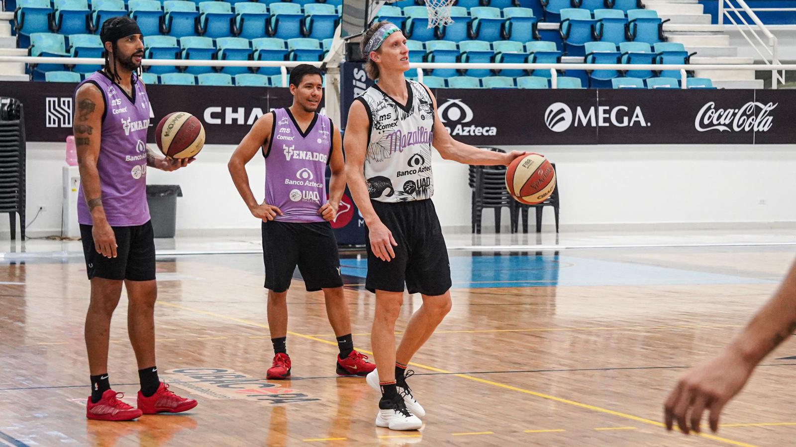 $!Jeff Ledbetter está de regreso en Mazatlán para defender la jersey de Venados Basketball