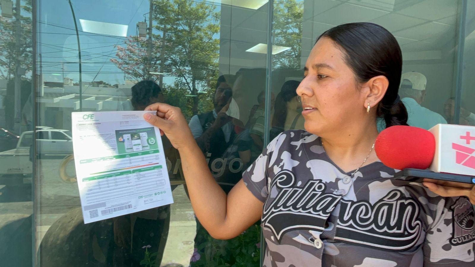 $!Denuncian cobros excesivos de luz en El Tamarindo, Culiacán; adeudos superan los 11 mil pesos