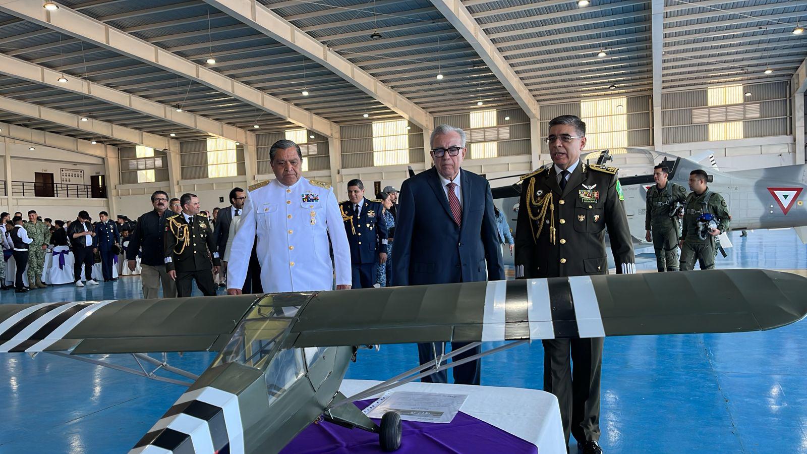 $!Autoridades celebran el 110 aniversario de la Fuerza Aérea Mexicana