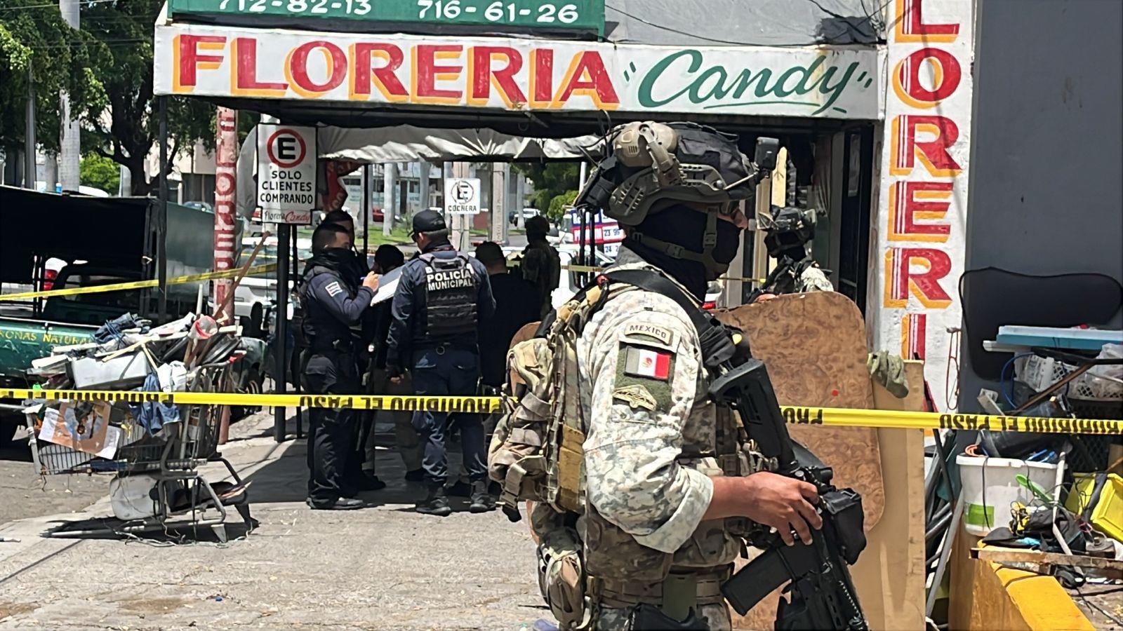 $!Asesinan a un santero dentro de una florería en el centro de Culiacán