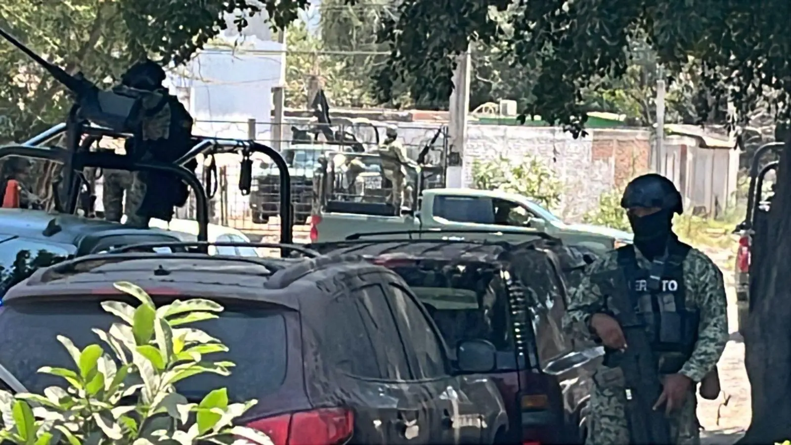 $!Explosión en vivienda de Culiacán moviliza al Ejército; reportan al menos un muerto