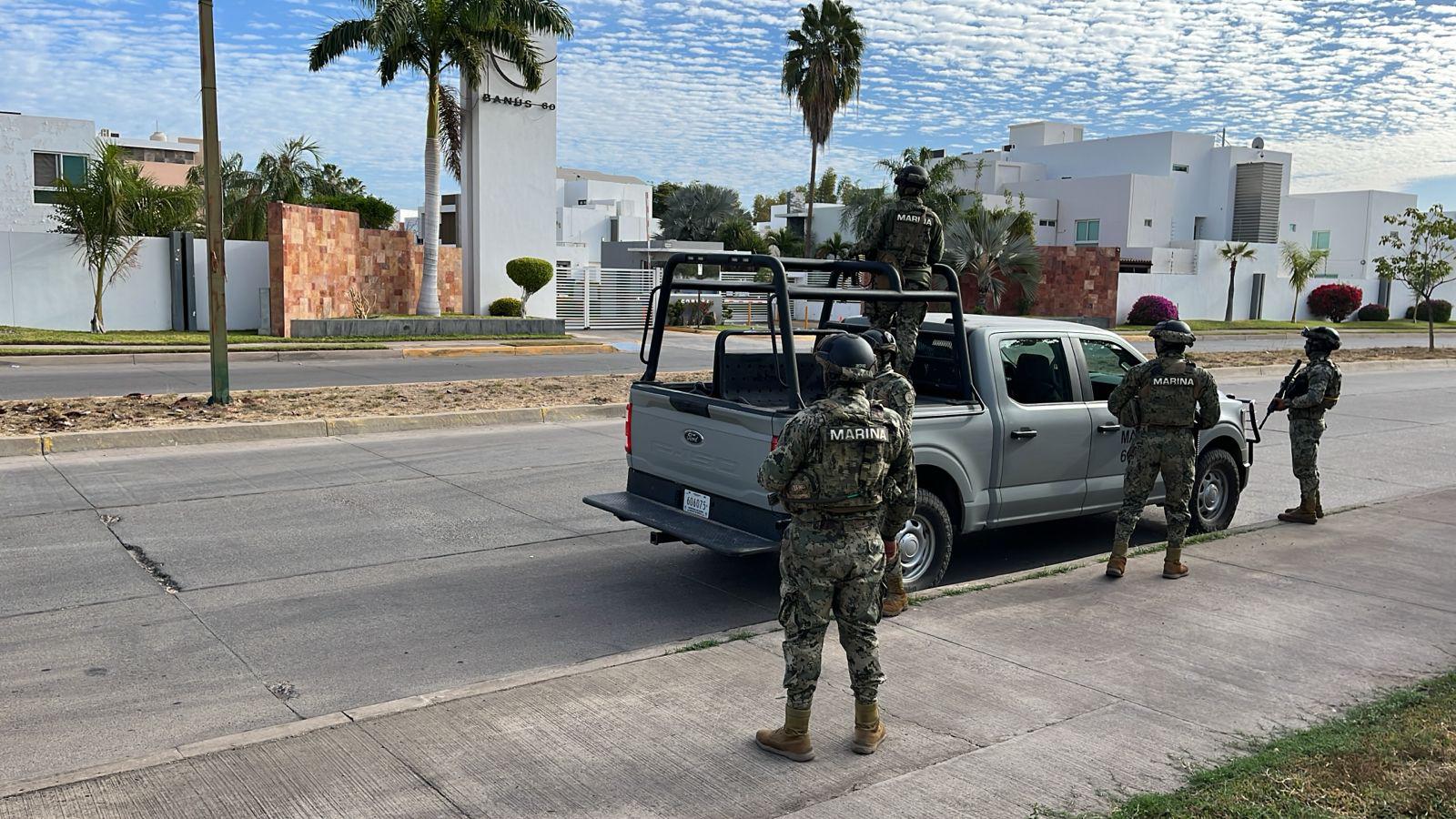 $!Despliegue militar en Culiacán: realizan operativos simultáneos en Santa Fe e Isla Musala