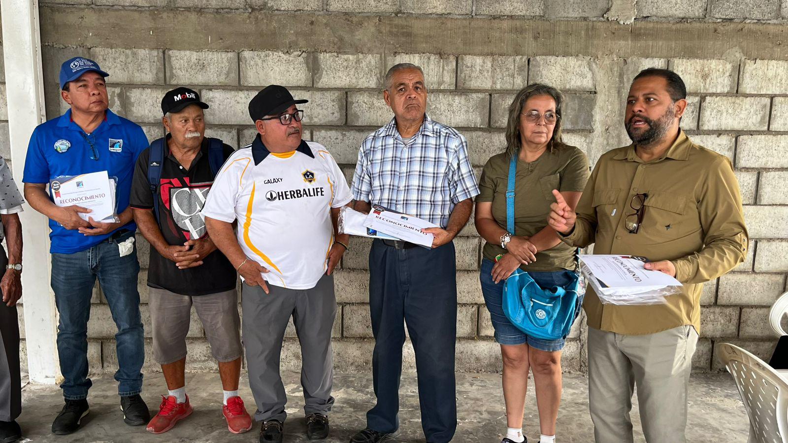 $!Mantiene Jumapam jornadas de limpieza en colonias de Mazatlán previo a la temporada de lluvia