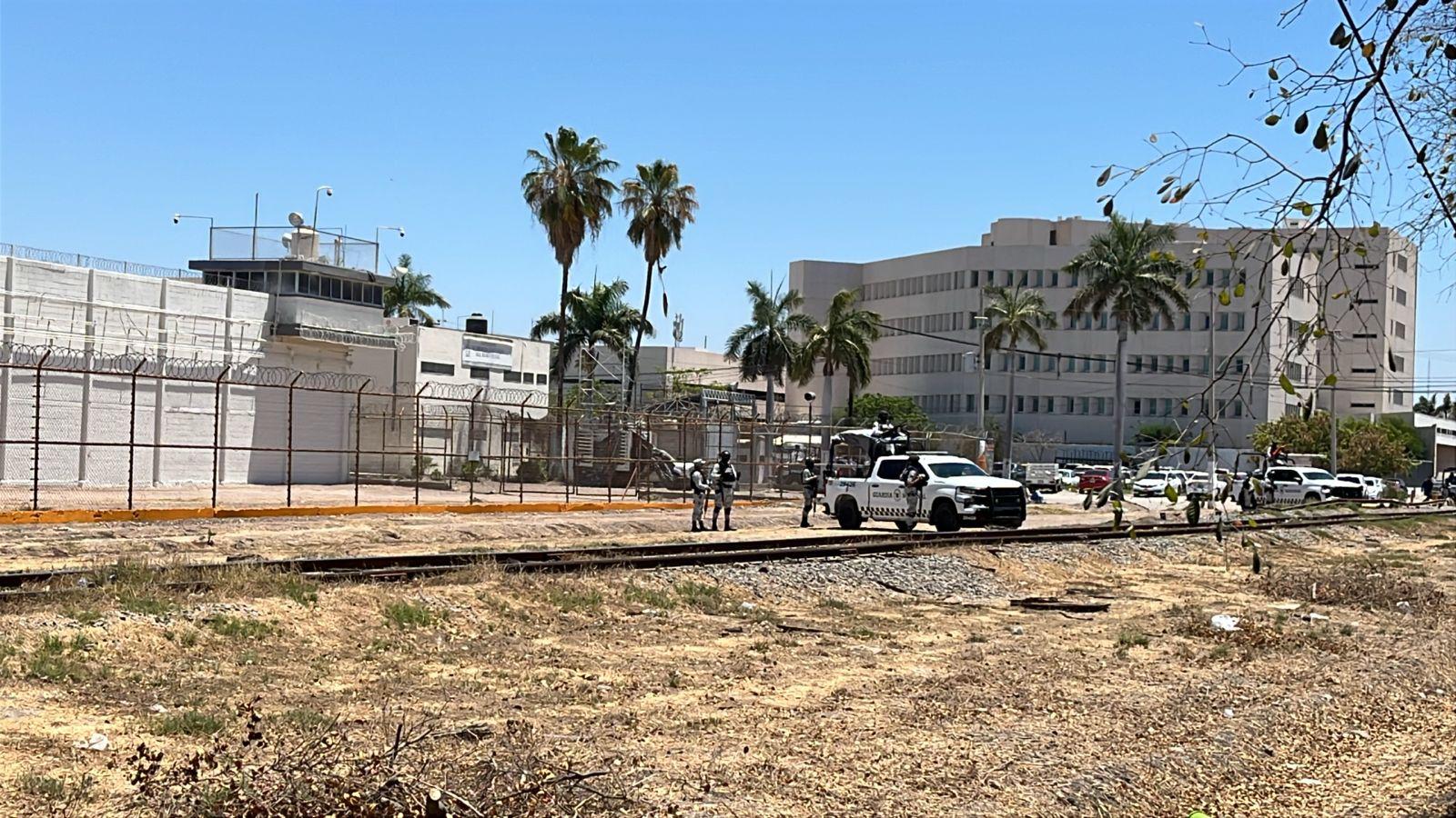 $!Despliegan operativo en el penal de Aguaruto, en Culiacán