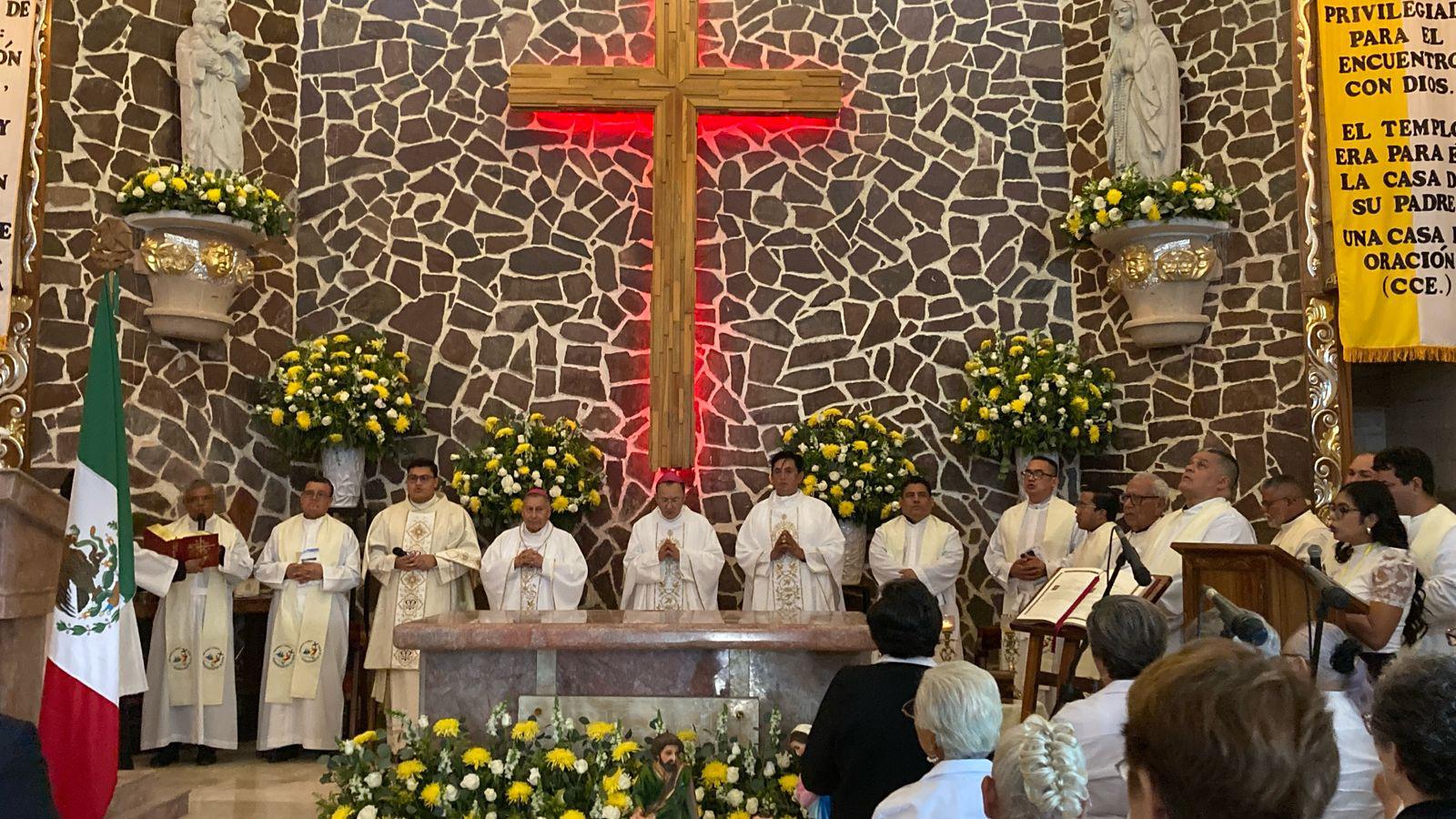 $!Consagra Joseph Spiteri el Templo de la Vera Cruz en Mazatlán