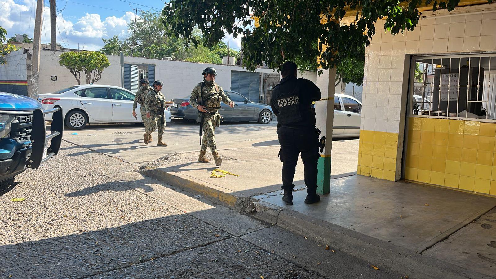 $!Ataque armado en colonia Terranova, Culiacán, deja un hombre y un menor heridos