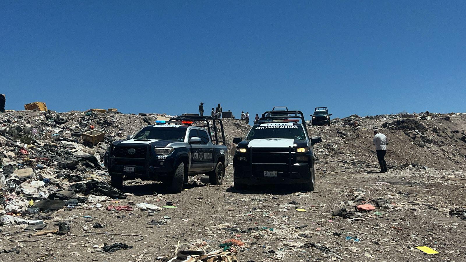 $!Hallan a dos hombres asesinados dentro del Basurón Municipal de Culiacán