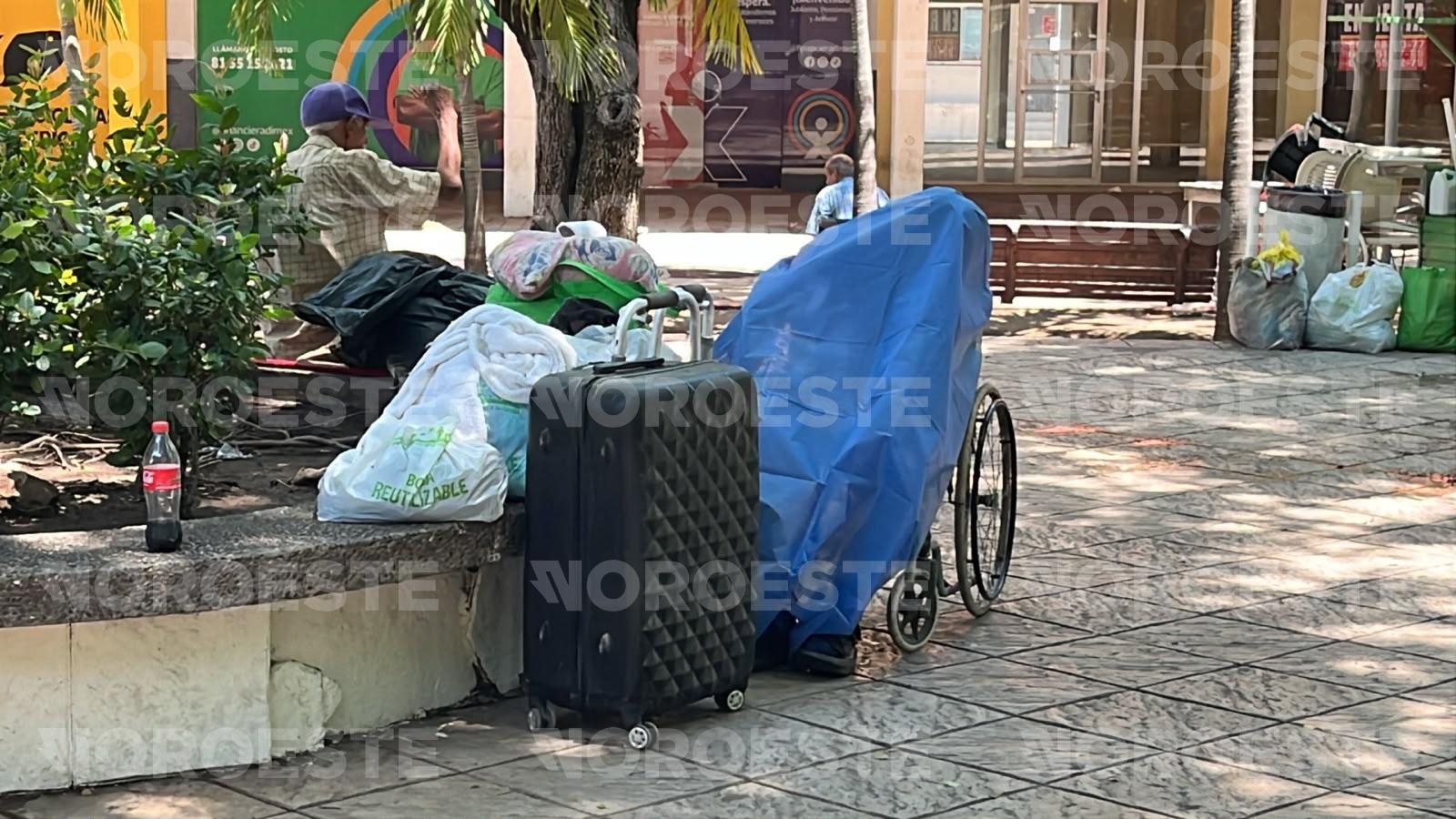 $!Muere hombre en Plazuela Obregón, a un costado de Catedral, en Culiacán