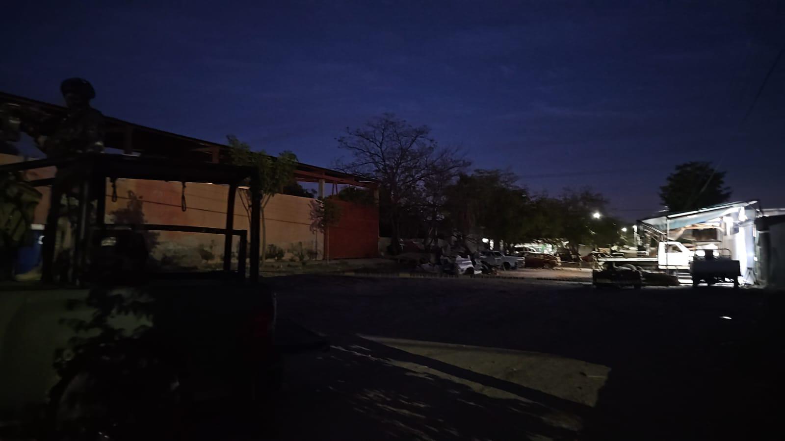 $!Atacan a balazos a hombre en la colonia Esthela Ortiz de Toledo, en Culiacán