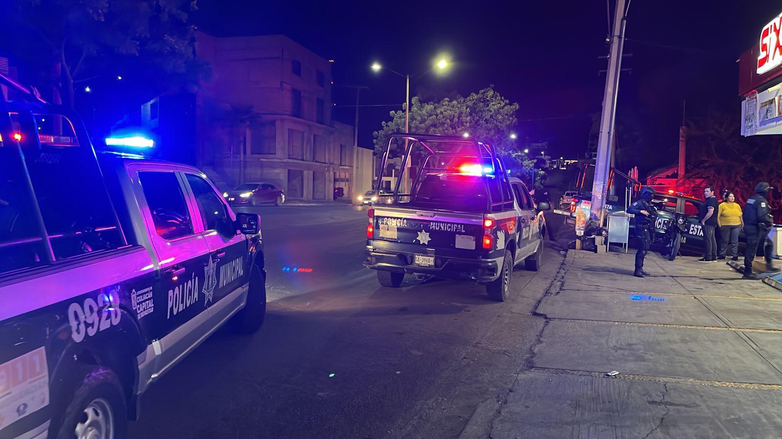 $!Matan a civil a balazos y a otro lo dejan herido en expendio de la colonia República Mexicana, en Culiacán